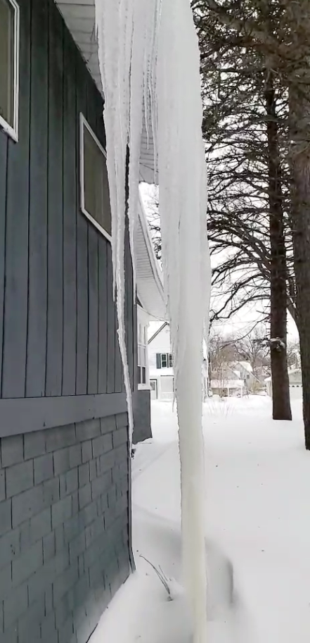 Interesting icicles